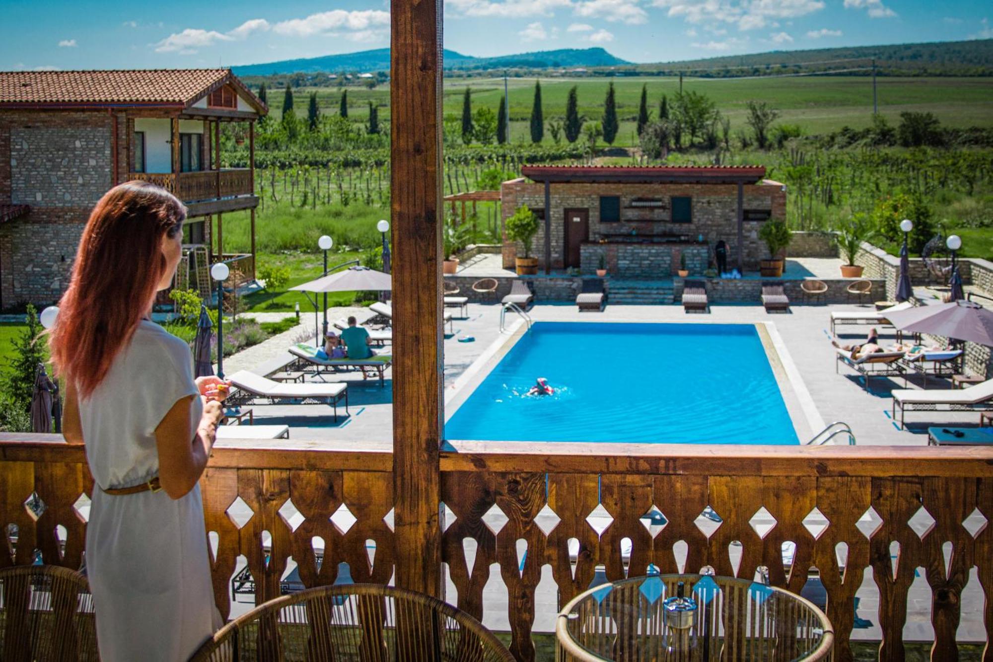 Chateau Mosmieri Hotel & Winery Telavi Exterior photo